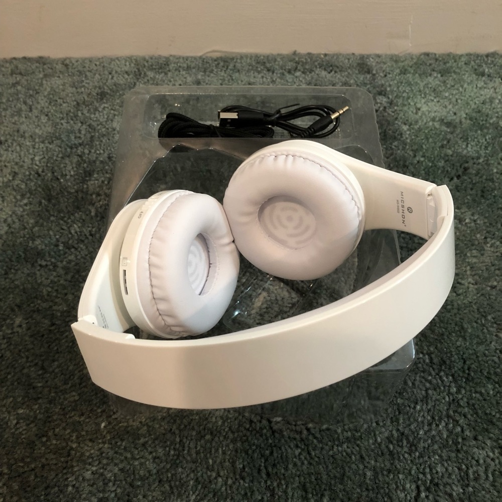 Bluetooth Headset - Picture 4 of 6